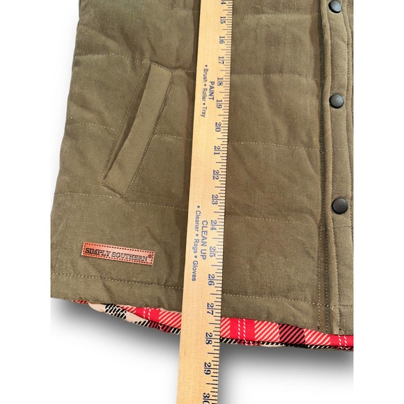 Simply Southern Flannel Plaid Puffer Vest Size: Large - Picture 4 of 5